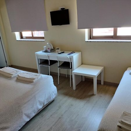 Metro Vilar Suites & Villas Vilar do Pinheiro Værelse billede