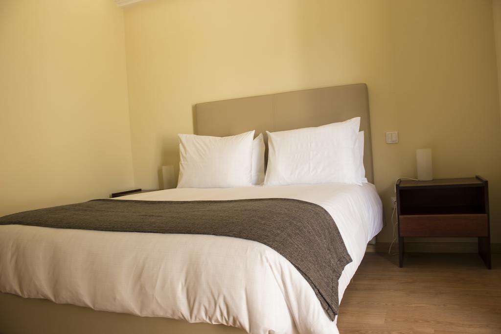 Metro Vilar Suites & Villas Vilar do Pinheiro Eksteriør billede